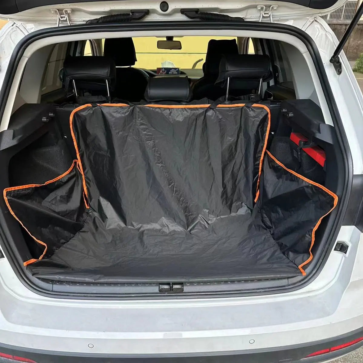Waterproof Dog Car Seat Cover for SUVs - Rear Cargo Liner for Large Pets, Anti-Scratch and Anti-Dirty Design - Paws & Palettes